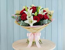 Букет цветов из:  Лилии и Розы #REPLACE_PRED# Большое Полпино