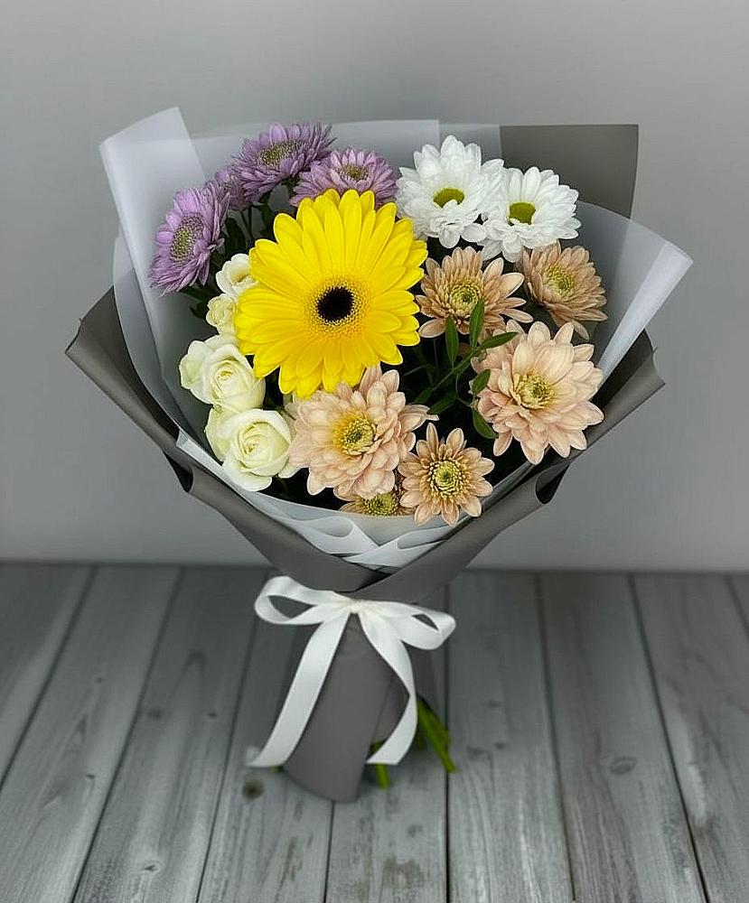 Букет цветов из: Розы, Герберы и Хризантемы в Большое Полпино