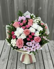 Букет цветов из:  Альстромерии, Гвоздики, Розы и Хризантемы в Большое Полпино