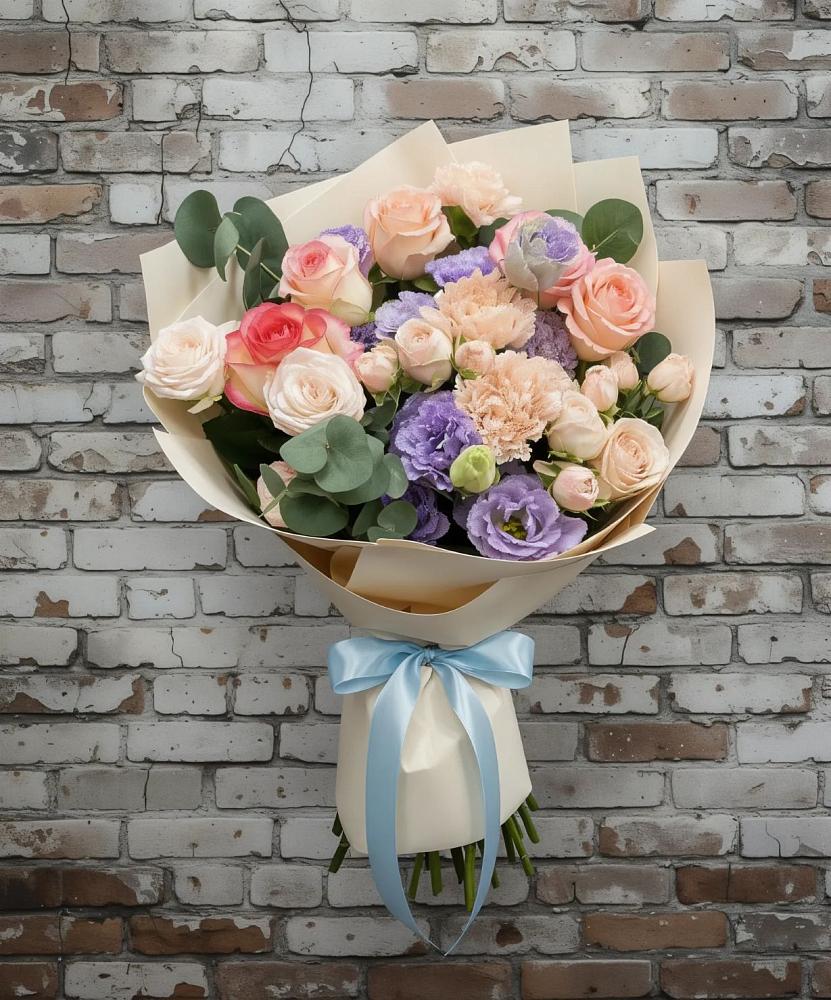 Букет цветов из: Розы, Лизиантусы и Гвоздики в Большое Полпино