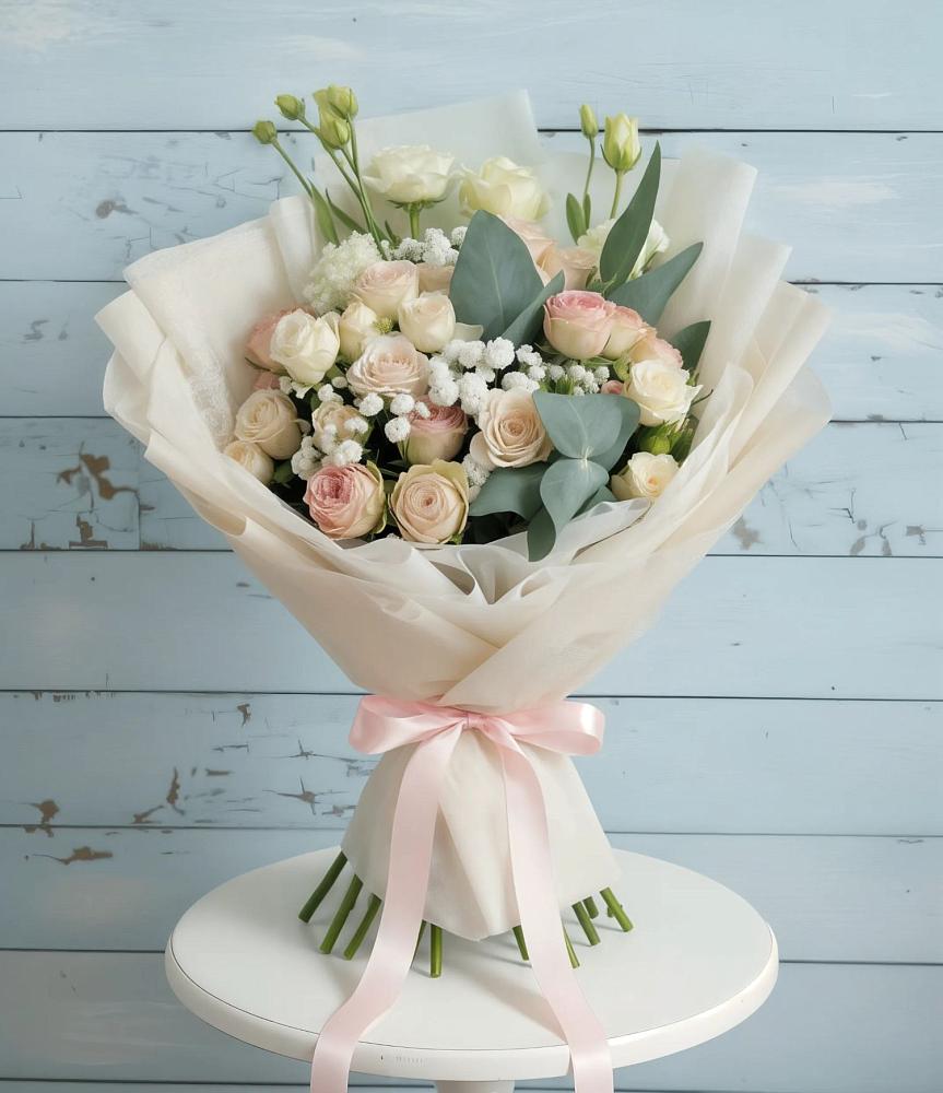 Букет цветов из: Розы и Лизиантусы в Большое Полпино