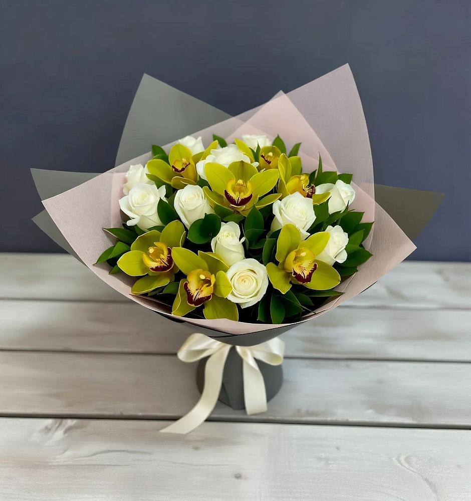 Букет цветов из: Орхидеи и Розы в Большое Полпино